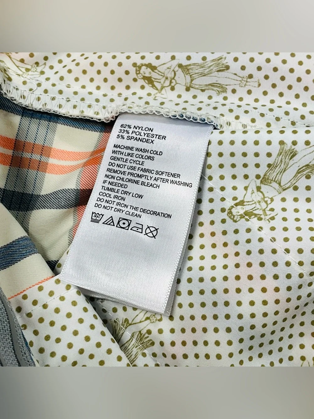 NWT TOMMY BAHAMA Men's Seaside Caddy Stretch UPF Ivory Plaid Flat Front Shorts